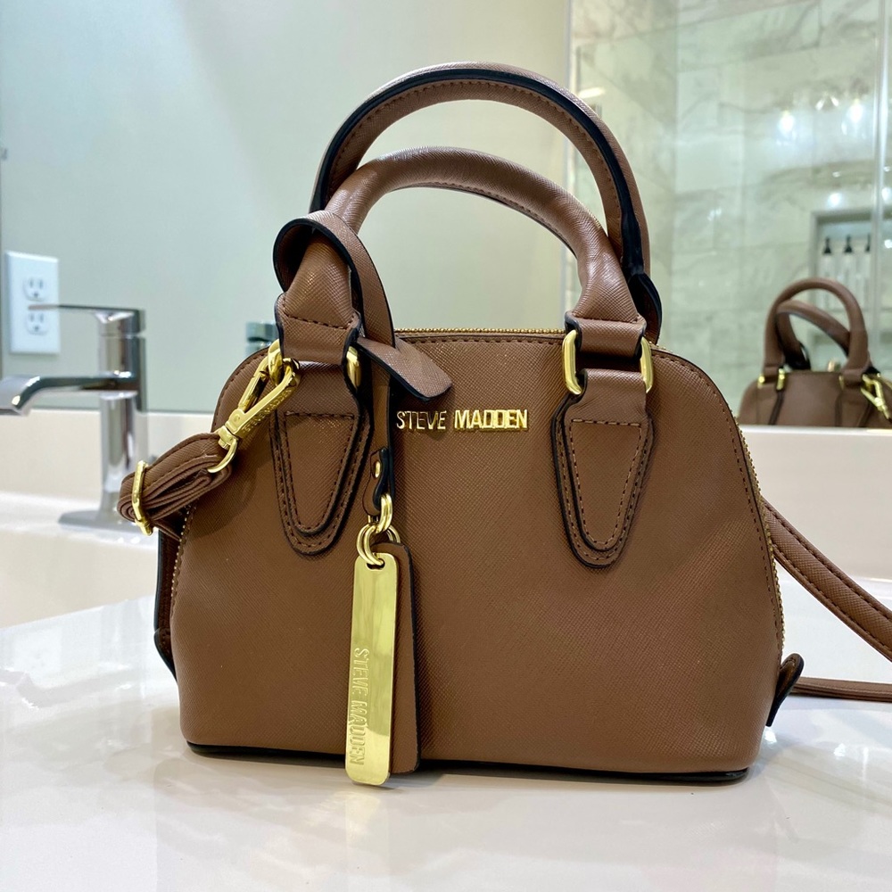 Steve Madden Cross Body! 🛍